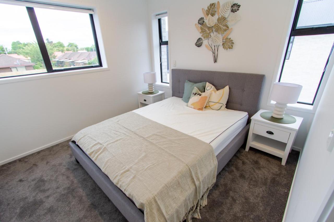 2 Bed Central Addington W/Park クライストチャーチ エクステリア 写真
